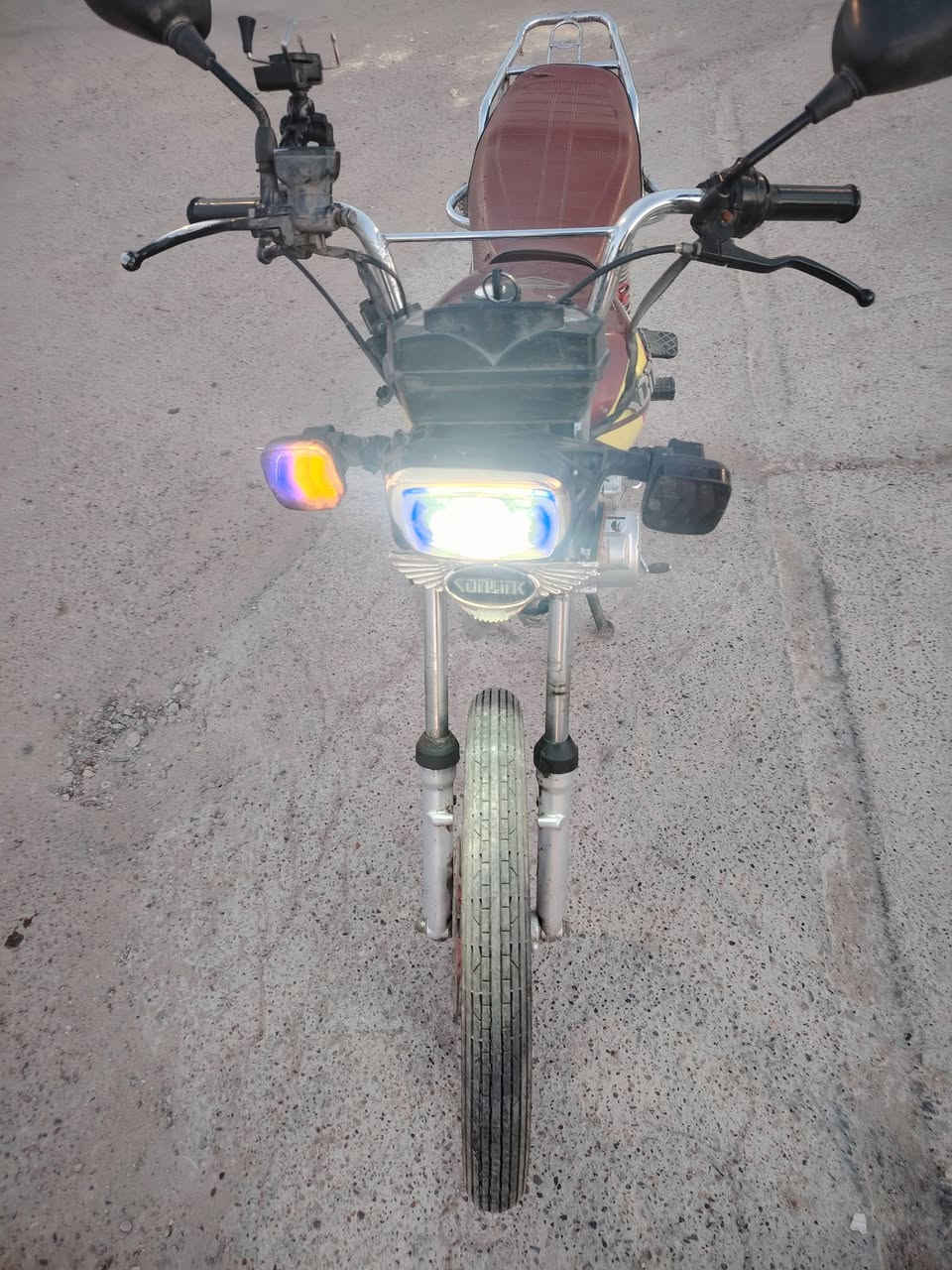 السلام عليكم دراجة يراني سونك سيفان ٥كير مديل 24 سعر ٣٥٠ رقم الهاتف ***********
