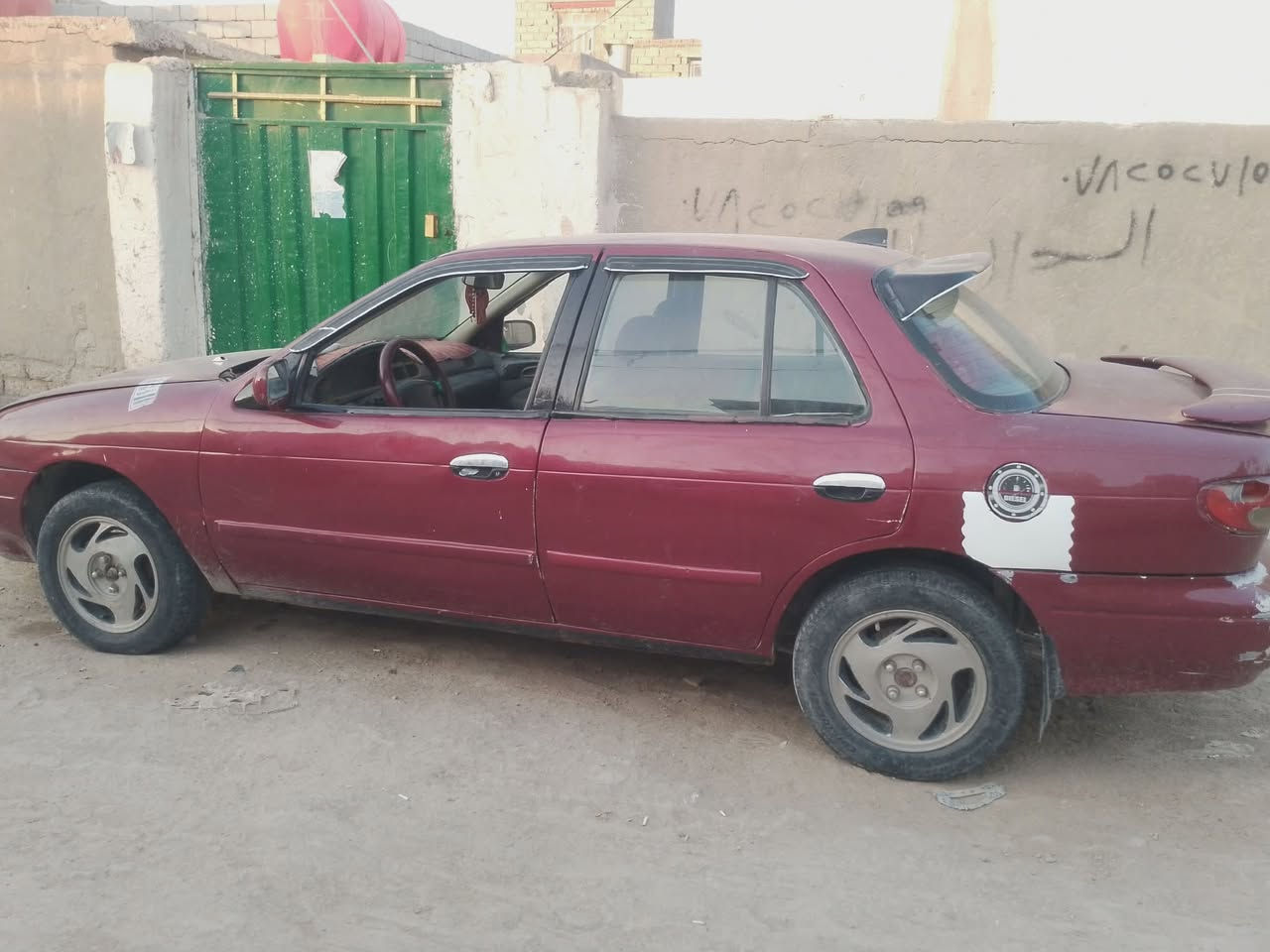 سلام عليكم كيه سيفه كشر نضيف. موديل 95.  رقم بابل.  سنويه نافذه صار سنتين مكفوله من ضربه من تايرات من شواصي من كلهن بس لمكينه. بيه خيط بخار كير مكفول سعر 25بيه مجال لمكان شوملي ***********
