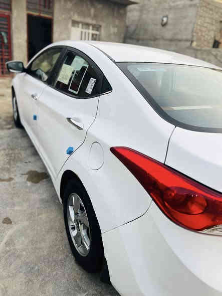 النترا GLSفول عده البصمه رقم مثنى الجديد بسمي محرك 2000دوش فقط الدوسات مصلحه والباقي كفاله السياره مكانها كربله بيها مواصفات هواي السعر ١٣٠ ***********
