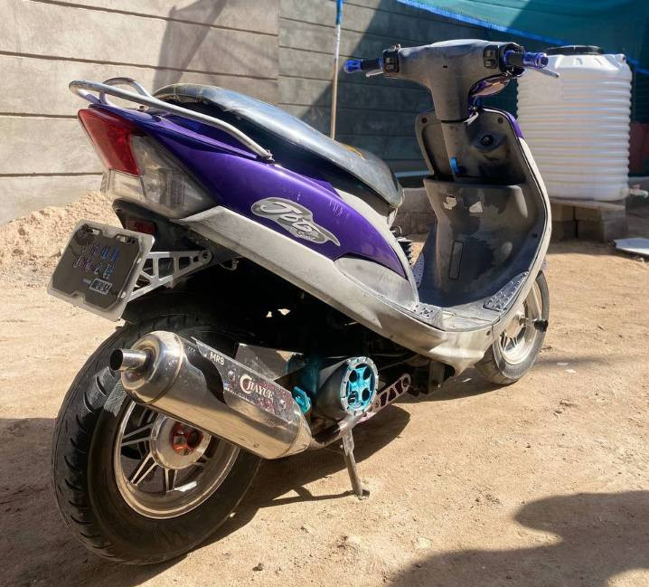 سلام وعليكم دراجه ماكس قجمه البيع  مامفتوحه كلشي بيه شغال ومزوده من الطول الطول وكفرات مختمه وبوشه 49
السعر 850 

هذا رقمي ‏‪***********‬‏
