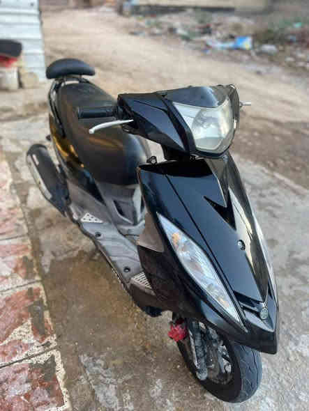 جيتي ار حديث ماشيه ٢٨بلادي  مكينه بلاديه مملعوب بيها كشر بلادي شلعه معدل مشي نعومه فوللل اوراق كامله اي نقص مابيها جيب فيتر وتعاا افحص (دراجه بدون تجوه) سعر ٨٠٠بيها مجال قليل كلش مكاني بغداد الشعله ***********
