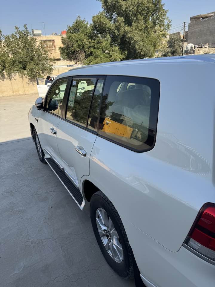 للبيع ت ***********
