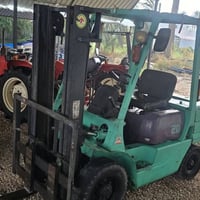 رافعات شوكيه • ٢طن • ياباني