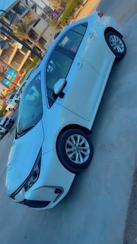 كورلا 2023 خليجي شركه ساز رقم اربيل مكينه 1800 بنزين ماشية 32 الف  سيا...
