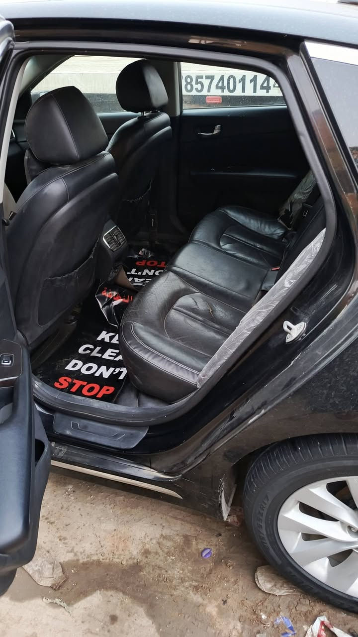 السلام عليكم اوبتمه امريكي كفاله عامه من كلشي
مواصفات السياره بصمه +مري شفط كشنات تدفه تبريد مانقصه شي السعر 120وبيه مجال حك الجيه ***********
