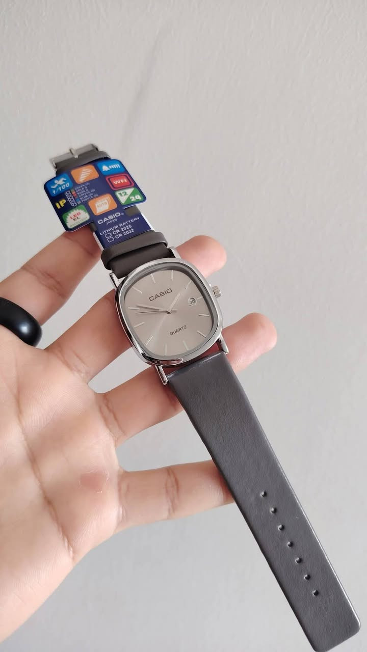 قطعتين كاسيو اصلي ياباني مختم بالظهر وبالسير وبقفل السير وتاريخ يومي وضد الماء سعر القطعه(8) الف دينار سعر القطعتين(15) الف شراي يتفضل خاص او وتساب ويوجد توصيل


**إذا كنت صاحب هذا الإعلان وتريد حذفه لأي سبب، رجاءا أرسل رسالة إلى الدعم الفني**