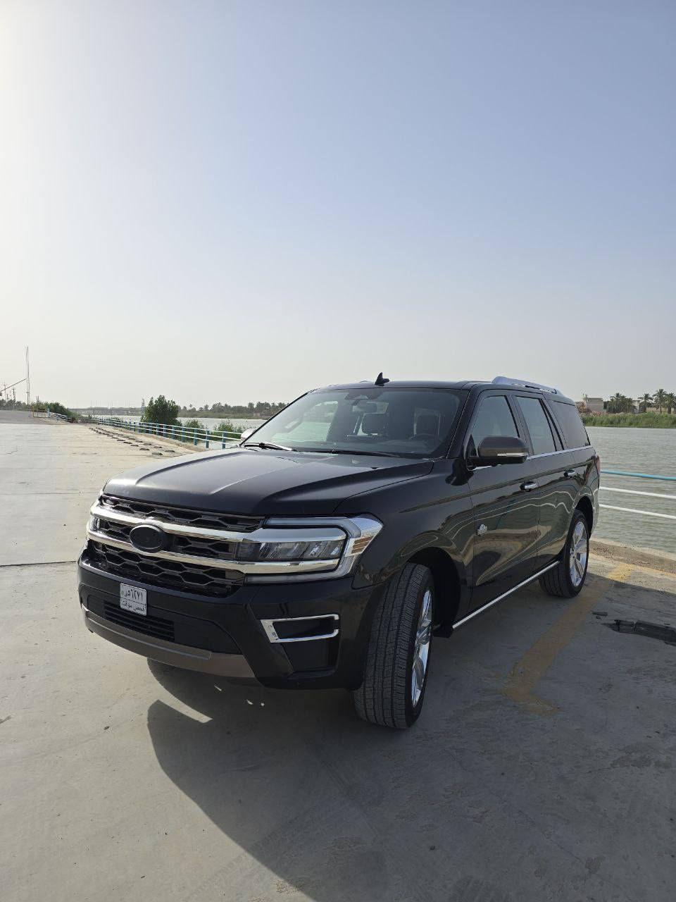 مواصفات
1KING RANCH 1\1فول فول  فئه 
السعر340 وبيه مجال للشراي
1_ماشيه40
2رادارات كامره 360 
3 كشنات جلد تدفئه تبريد كهربائيات 
4 استيرن ميموري 
5 تحكمات استيرن 
6 عداد دجتل متغير الالون حسب المود
7 سبع موادت سياقه 
8 السياره مختمه بالكامل كنك 
9 سبع راكب ملكي  
10 تخم تاير جديد 
11 بنوراما
الأستفسار الرقم ***********
