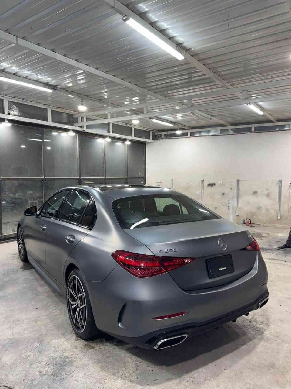 Mercedes-Benz C300 
وارد امريكي 
موديل ٢٠٢٣ 
ماشي سيارة ٢٨٠٠٠ كيلومه تر 
سياره فول مواصفات بدون نواقس ره قم كاتي 
💸💸💸💸💸٣٥٥$💸💸💸💸💸
📲*********** أربيل, العراق
