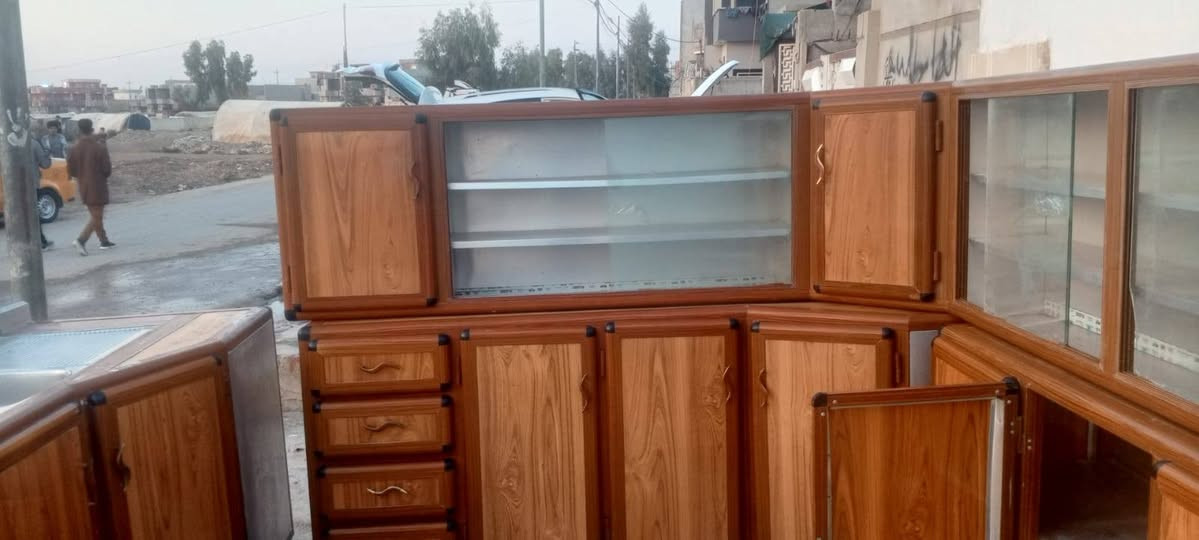 للبيع***********
