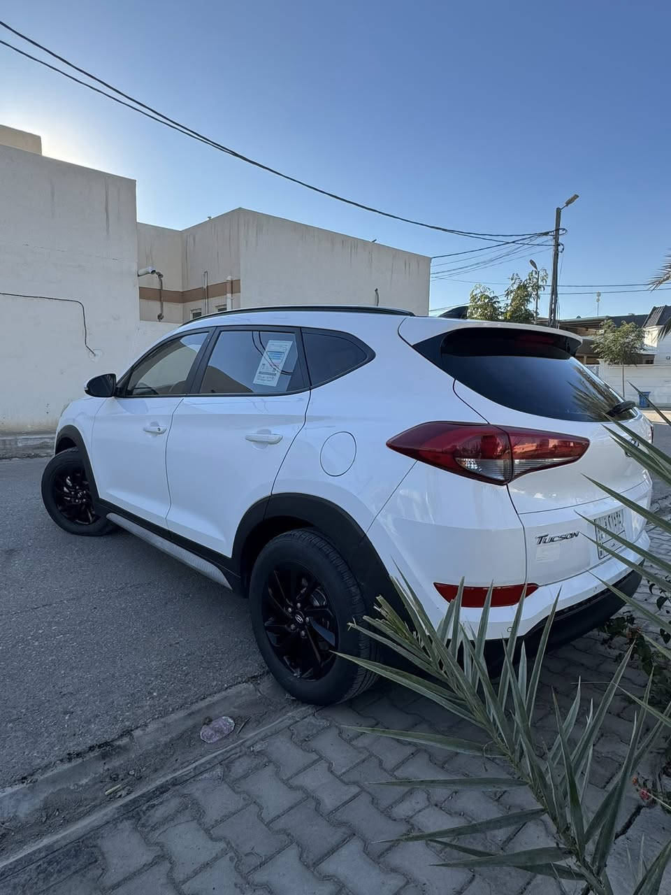 الهم صلي على محمد
توكسان وارد أمريكي بيه جاملغ امامي فقط 

2018 بارد مواصفات تحكم اشاير بل المري حساسات خلفيه وأماميه سقف بنوراما كشنات تدفئته تبريد  رقم بغداد السياره جاهزه تخم تاير جديد حداديه جديده ويل اسود 

مكينه جديده ما مفتوحه العنوان النجف 

السعر 145 وبيه مجال شويه

موبايل ***********
