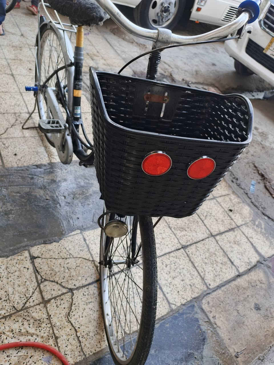 السلام عليكم عدد اثنين بايسكل للبيع يابان الاصلي اثنينهن سعر 150 مكلف  بالنشر 
مكان بغداد حي الاعلام رقم الهاتف  ***********
