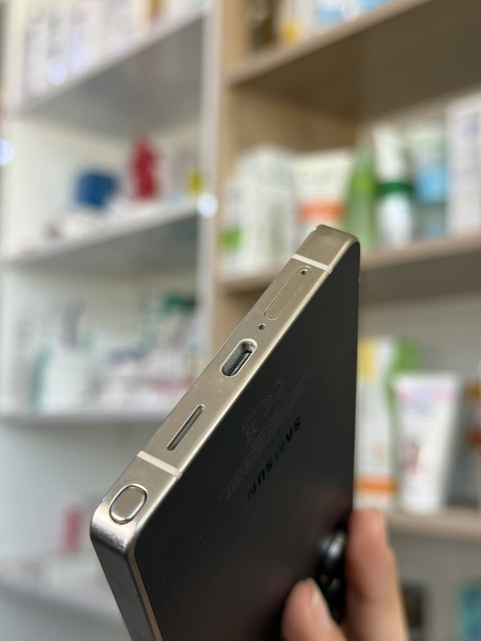 S25 ultra 1TB للبيع
ذاكرة واحد تيرا لون اسود
الجهاز نظيف كلش وكل ملحقاته كامله ما عدى الواير
المكان بابل
اي سؤال او استفسار اتفضل عالخاص


**إذا كنت صاحب هذا الإعلان وتريد حذفه لأي سبب، رجاءا أرسل رسالة إلى الدعم الفني**