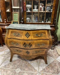 بايو فرنسي انتيك نظيف 100‎%‎ خشب صاج وتطعيم برونز والوجه مرمر  *العنوا...