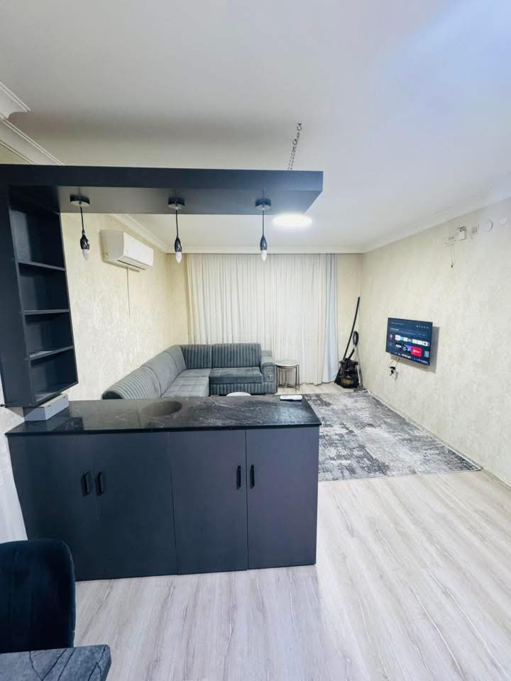 شقه #للايجار في مجمع لالاف ستي
طابق 10 #مؤثثه
مساحة الشقه 83م غرفه وصاله 
#سيف_البصراوي
العنوان لالاف ستي اربيل مجاور كنجان ستي مقابل المرور 
*********** وتساب
***********
