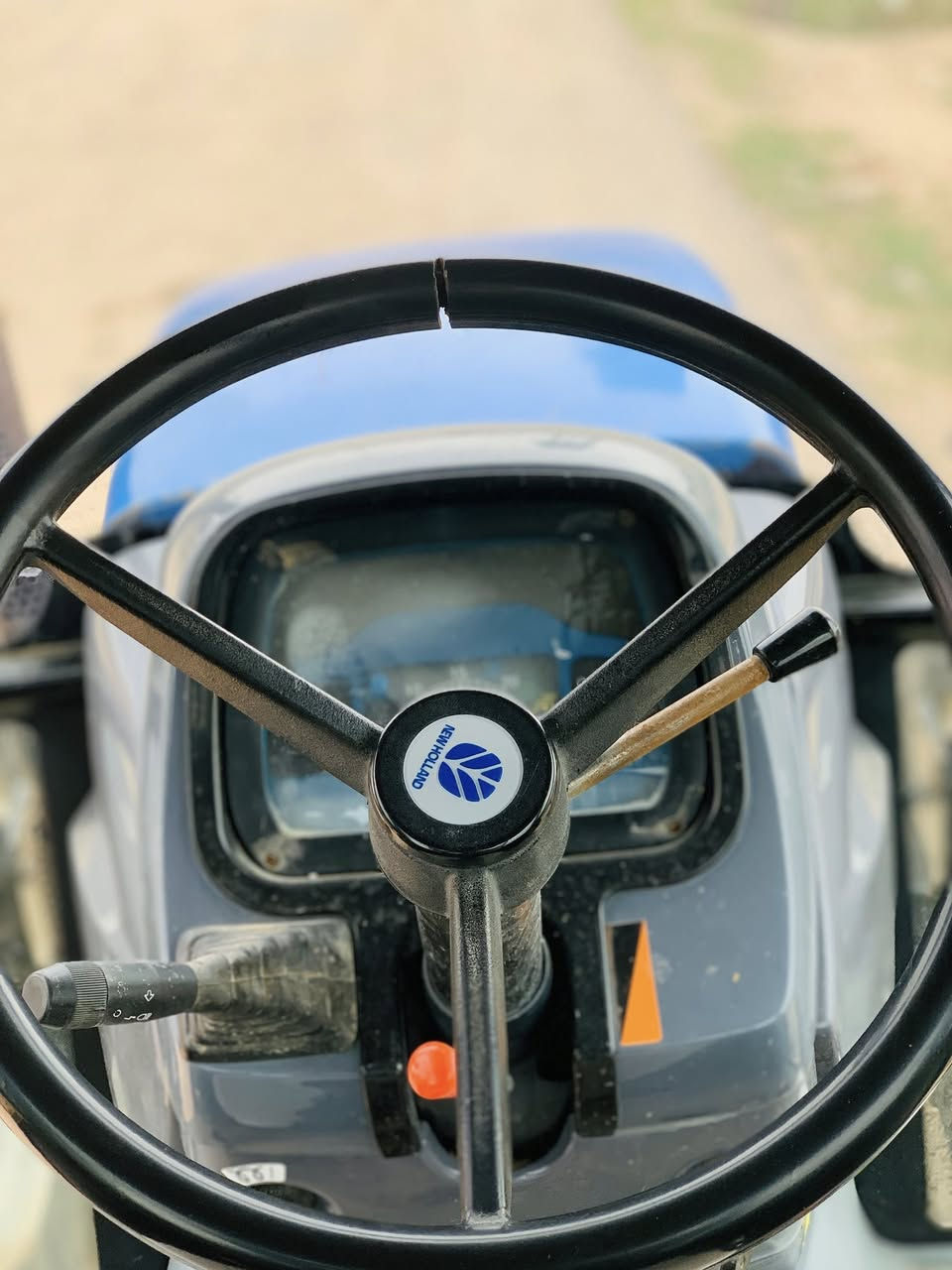 سلام عليكم ترگتر البيع موديل ٢٠٠٣( ***********
