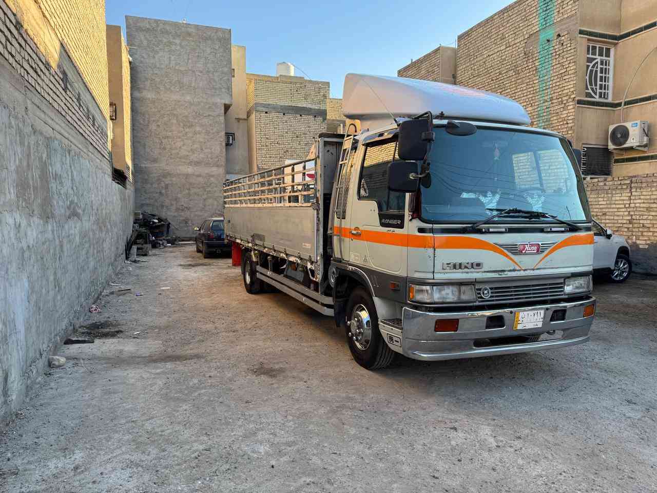 السلام عليكم هينو طيره سته وربع 70 عادي استفسار علئ هذا الرقم*********** السعر 185
