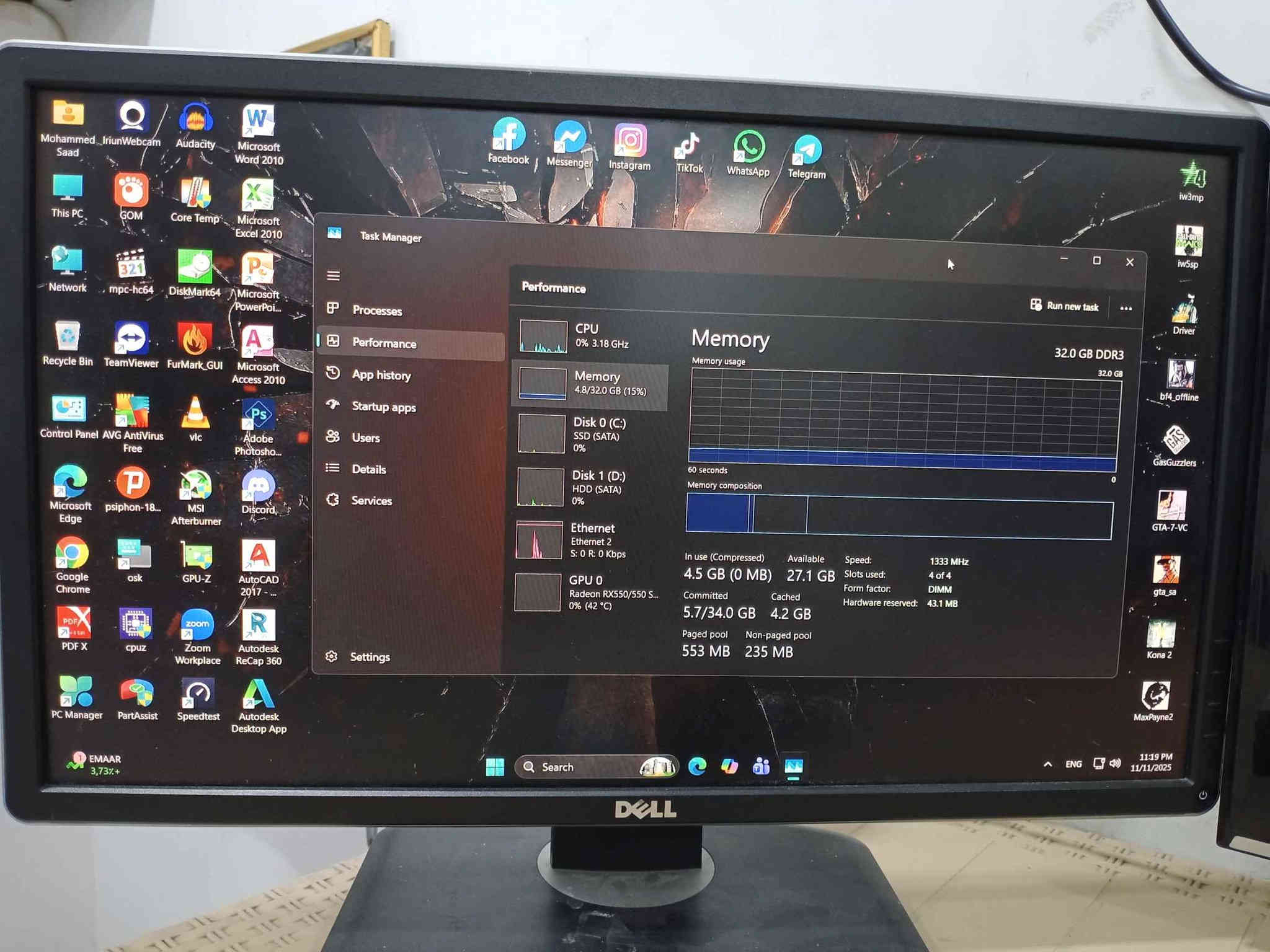 السلام وعليكم 
للبيع كمبيوتر من شركة DELL نظافة 95%

   الى اصحاب العمل المكتبي و الدراسي 
     و الى اصاحب الكيمنك و المونتاج 
     و الى اصحاب المشاريع الهندسية 

      (( السعر 350 الف و بي مجال ))

(( مكاني محافظة البصرة منطقة الحيانية ))

             (( توصيل ما عندي ))

المواصفات /

CPU : Core i5 (TM) 2400 3.00 GHz

RAM : 32 GB DDR3 4×8 1866 MHz

GPU : Radeon RX 550 8GB GDDR6

الذاكرة التخزينية :- 
SSD 256 GB + HDD 320 GB 

مجهز بنظام Windows 11 pro
اخر اصدار 25H2
+ تفعيل النظام ( تفعيل رسمي )
 ملاحظة / التجميعة كاملة من دون اي نقص 
و مجهزة بمكتبة خاصة بالبرامج و مكتبة اخرى للالعاب

الملحقات /

1 _ شاشة اصلية من شركة DELL بحجم 24 بوصة
  FULL HD 60 HZ تتحرك 360 درجة نظافة 90%

2 _ شاشة ثانوية من شركة FRESH حجم 24 بوصة
FULL HD 60 HZ ثابتة نظافة 90%

3 _ جهاز UPS من شركة KSTAR  حجم 850 
 جديد غير مستخدم نظافة 100%

4_  كيبورد كيمنك RGB حجم 60%
  +  موس كيمنك RGB 

+ كيبلات التشغيل و كيبلات نقل الصورة 

               (( السعر 350 الف و بي مجال ))

للاستفسار / 
اتصل على ***********
او راسلني خاص 
((مكاني محافظة البصرة منطقة الحيانية )) البصرة
