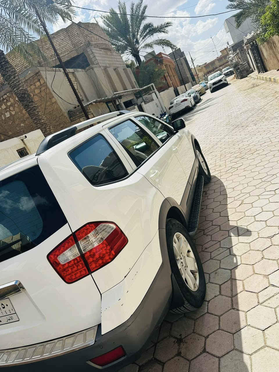 كيا موهافي
موديل ٢٠١٤
مكفولة كفالة عامة 
فتحة سقف
كشن جلد
٧ راكب
ماشية٢٢٠ الف
سعر ١٤٥$ وبيهة مجال
العنوان الرمادي/***********
