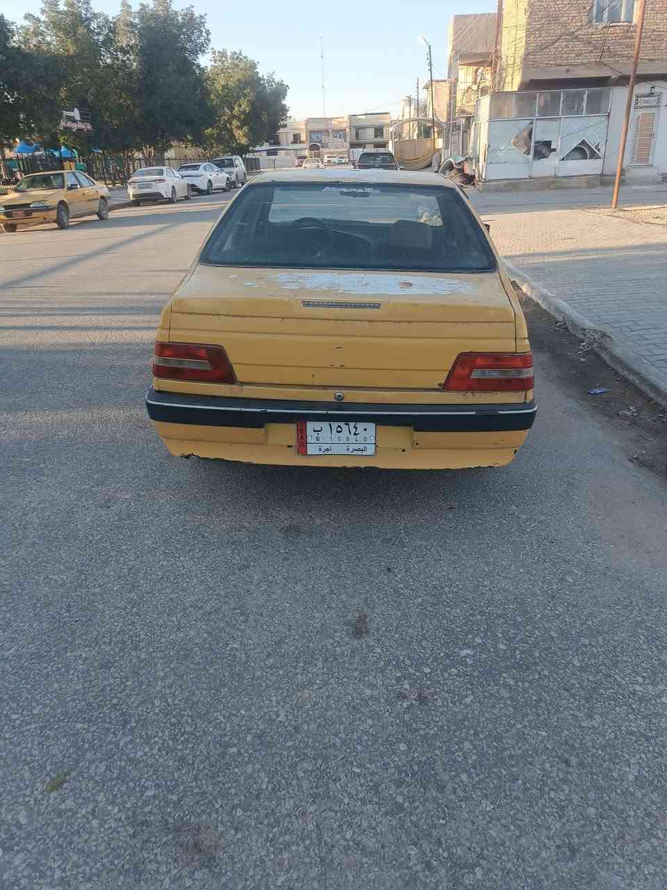 بيجو 405 للبيع 2012 مكينه وكير حداديه كهربائيّة شواصي كله تمام سنويته مشروع وطني 2028 سعره 17 نجف حي السلام ***********
