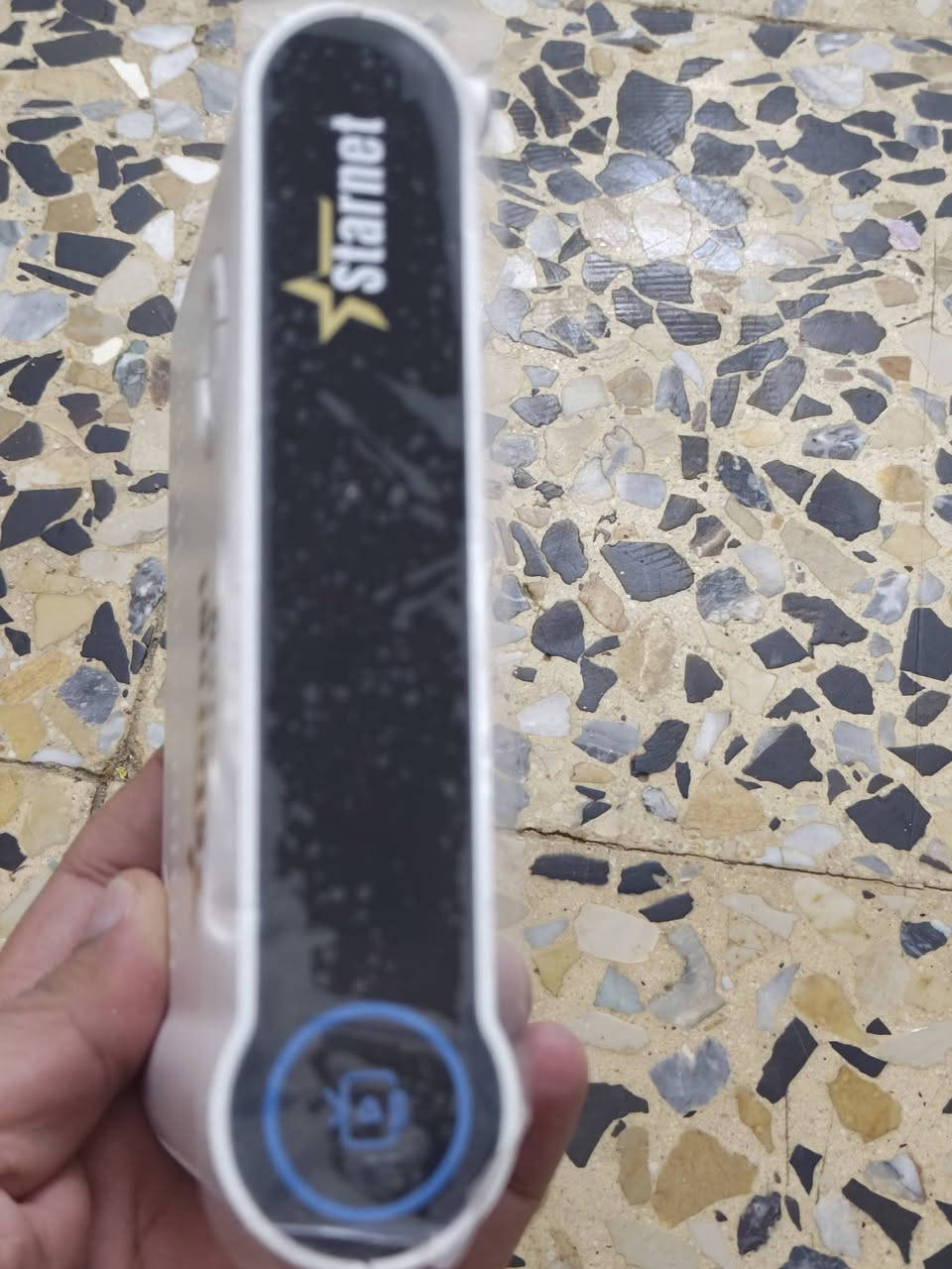ستلايت ستار نت بيجو العملاق ثلاث احدث انظمة ستلايت وبث ارضي ونظام اندرويد رام 4 ذاكرة 64 يقبل vip على حالياً سيرفر فوريفر وليس vip فاتح جميع الاقمار بدقة 4k حقيقي ريمونت بلوتوت ناطق عدد 2 الاصليات غير مستعملات الجهاز استعمال شهر سبب البيع تم شراء ستلايت ستار نت توين 4000 بلس للتواصل *********** انسى تشويش الابراج مع تيفي بوكس تايكر نظام اندرويد 12 بدقة 4k حقيقي يحتوي على اشتراكات تصل الى10 سنوات للمعلومات اكثر ادخل اليوتيوب السعر 210  الف مع التوصيل
ملاحظة : الريمونت ناطق بلوتوث

