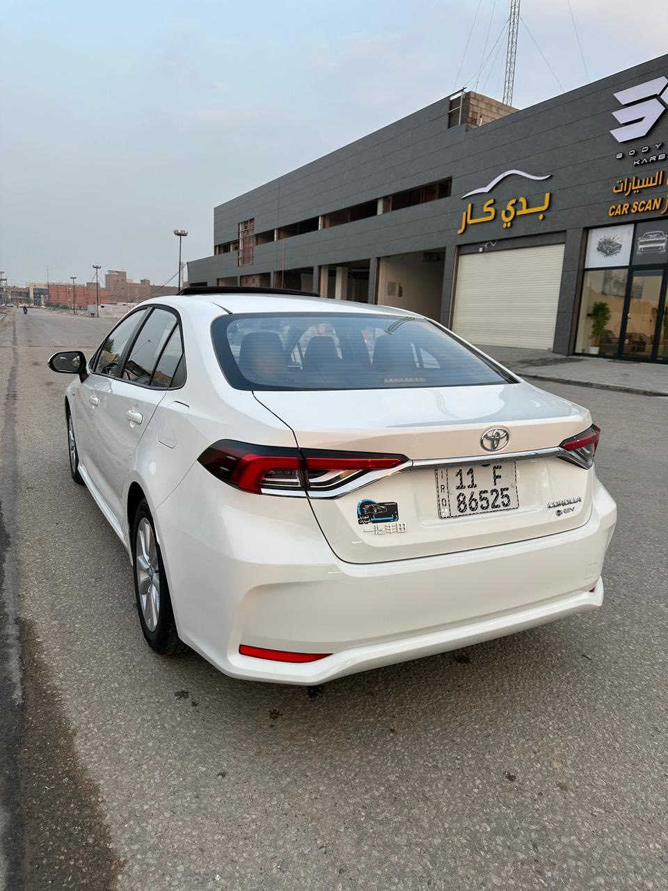 للبيع كورلا موديل 25 فول مواصفات ماشيه 4 الف مكفوله كفاله عامهرقم بغداد بسمي *********** / ***********
