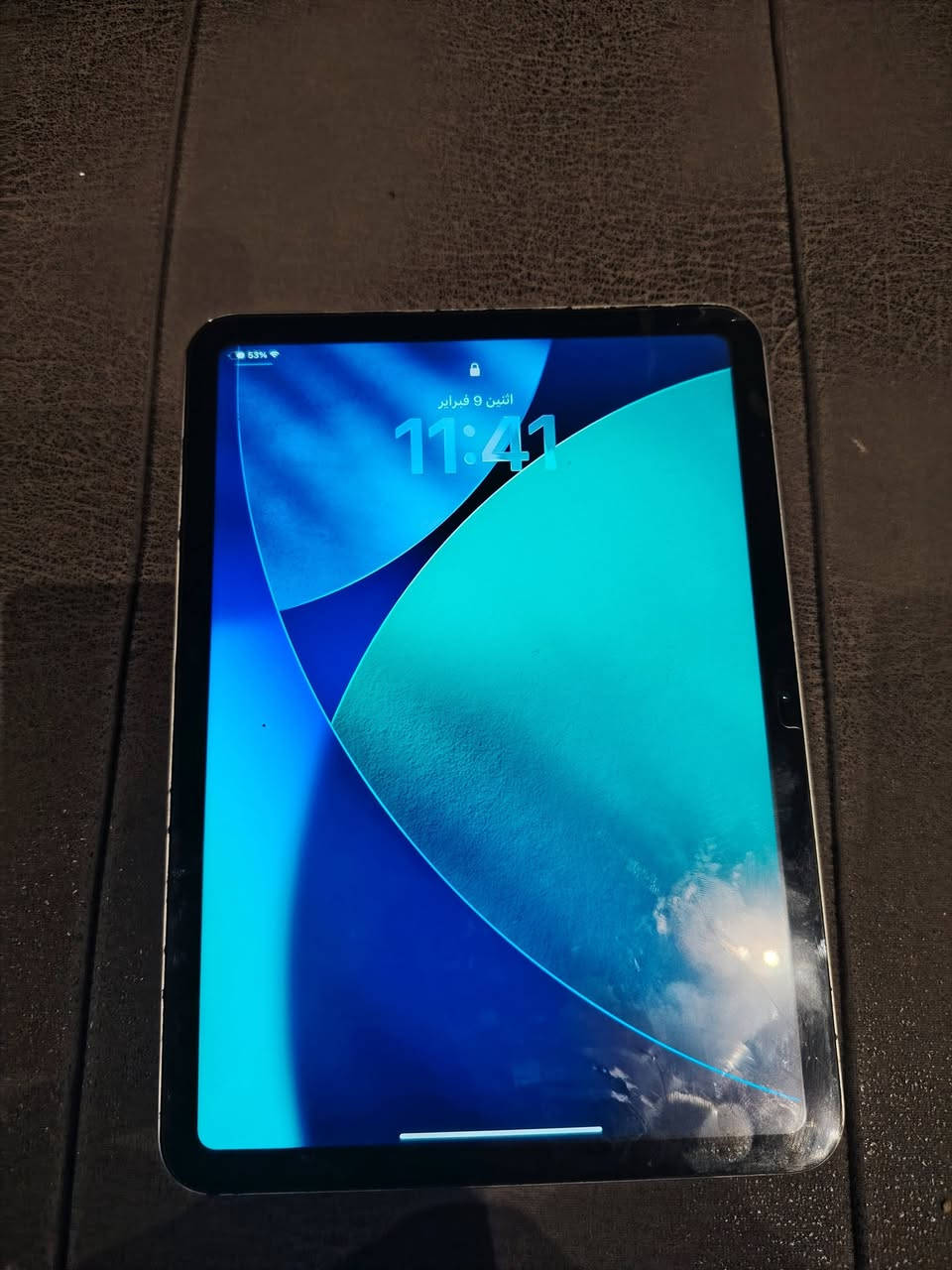 سلام عليكم ورحمة الله وبركاتة ايباد 10 الجيل العاشر للبيع ذاكره 64
نموذج m
بطاريه 100 مبدله 
ومبدله ايسي شحن فقط 
وبي فطر بل بلبلازمه ركز بل بلبلازمه مو بل لشاشه فقط بعد مابي اي شي
مكاني التحرير قرب ماريا مول
الاتصال *********** متواجد وتساب
