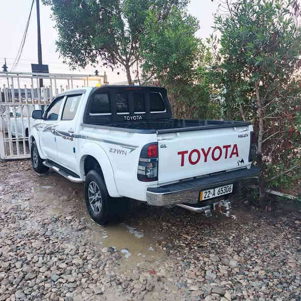 السلام عليكم بكم فورويل 2009 سياره جديده كليا بيها قطعتين بدون دواخل رقم اربيل دوليه تحويل وكاله انا حاضر السنويه جديده لل 30 شركه سيد نهرو مكان السياره واسط الزبيديه السعر 170 وبها مجال والاستفسار على هذا الرقم***********
