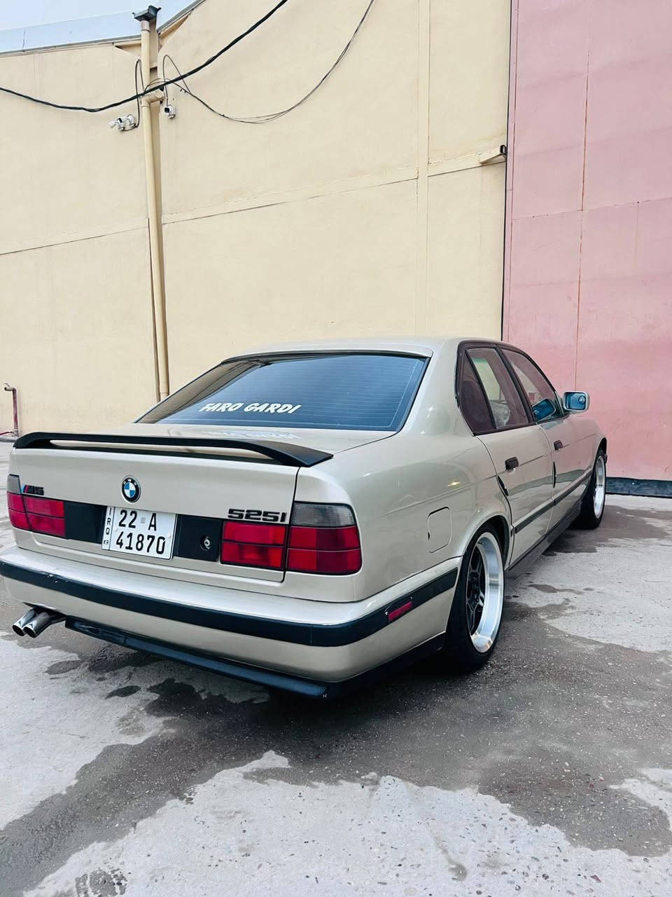 سلام عليكم من رخيصة الادمن  BMW موديل 90 اربيل  دولي  جاهزه من كلشي صدر جديد تخم تاير وكاله مضمونه تريد تحويل مكفوله من ضربه سياره حلوه احلى من الصور مكان السيارة بابل السعر( 67) ***********/ ***********
