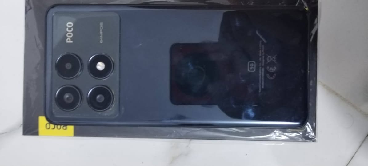 السلام عليكم بوكو x6pro 5Gللبيع ذاكره 512 مستخدم اقل الشهرين بعده بضمان الشركه غراض كامله شاحنه67W بيع او مراوس باحدث منه


**إذا كنت صاحب هذا الإعلان وتريد حذفه لأي سبب، رجاءا أرسل رسالة إلى الدعم الفني**