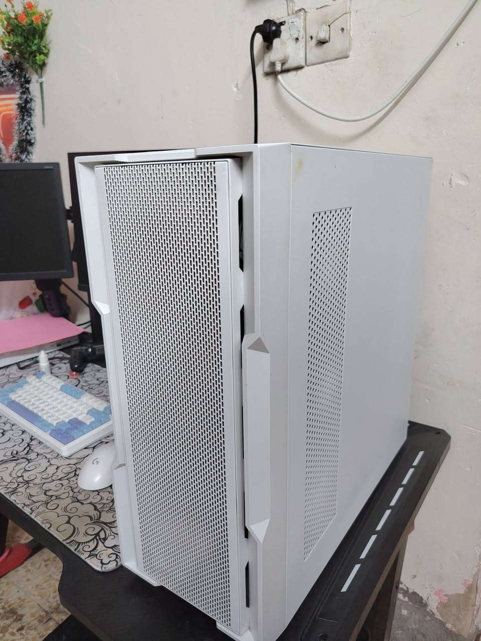 سلام عليكم تجميعه للبيع السعر 850 وبيه مجال حك الجية 
*********** بغداد الشعله 
i5 12400f
RTX 3060TI
RM 16 3200 
M. 2 256
Hdd 1t
