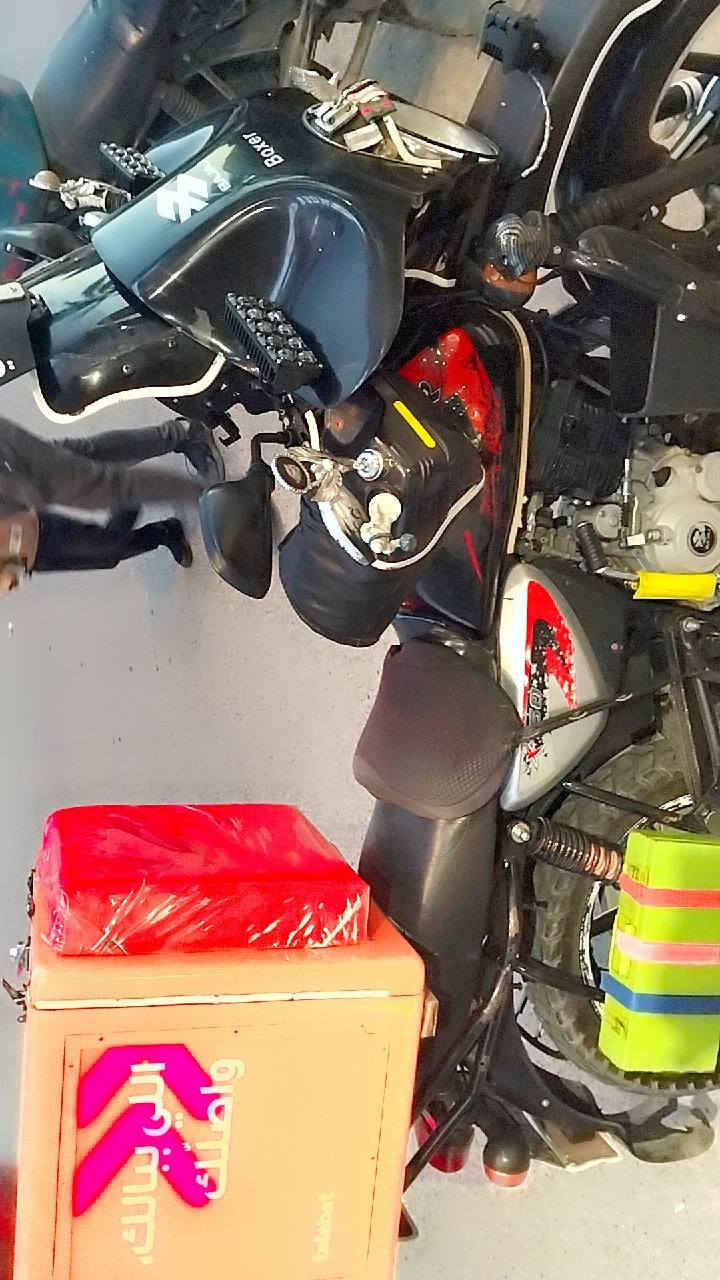 السلام عليكم دراجه للبيع نظيفه مكان بغداد 2500
***********
