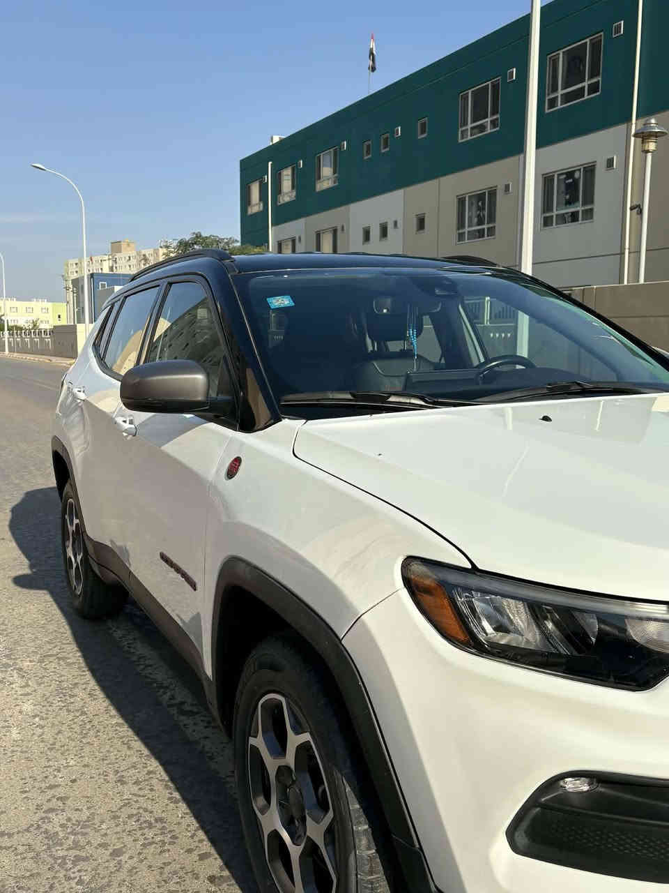 السلام عليكم
سيارة للبيع
جيب كومباس فئة Trailhawk
الموديل: 2022
الحالة: صور الحادث موجودة
سونار: موجود
رقم بغداد
المكان: مجمع بسماية
السعر 175 وبيها مجال 
للاستفسار التواصل خاص
***********
