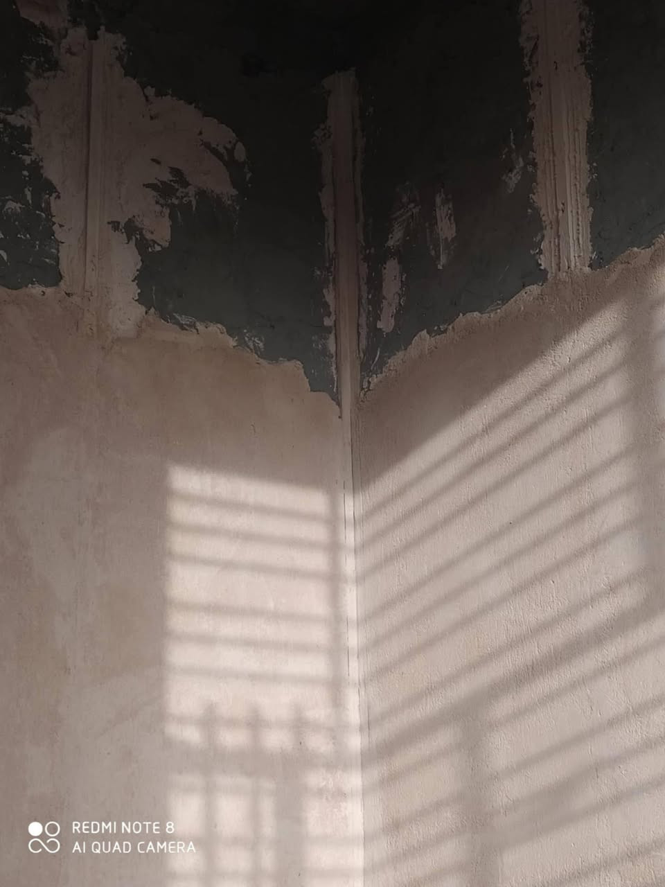 لبخ سمنت وجص وبورك واجهيات اشتغل كباله وعلى المتر ***********
