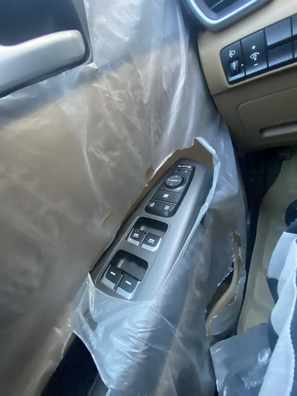 سلام عليكم
كيا سبورتج خليجي

موديل 2021

السيارة مكفولة كفاله عامه عدا بارد كلش بسيط بالجاملغ الخلفي :

مكينة 2000 دوش

بصمةتشغيل

بصمة عدد 2

وبصمة ابواب

تشغيل عن بعد

ترحيب عند الاقتراب

ماشيه 61 الف حقيقي

مري شفط

لد نهاري  + بك لايت LED

لايت ضباب

ويل كب 19

كشنات جلد

مود درايف

تحكم ستيرن فول مع تحكم بلوتوث

قطعتين تبريد امامي وخلفي

سايد بريك قدم

لايت اوتو

اريل نفكيشن

حساس امامي

ويل كروم

حساس خلفي

نضام منحدرات

كامره دواره

شاشة اعطال

بعد بيها هواي موصفات

السعر 207

السياره ب اسمي تحويل مباشر

رقم بغداد

مكاني بغداد/ البنوك

الخاص مفتوح


**إذا كنت صاحب هذا الإعلان وتريد حذفه لأي سبب، رجاءا أرسل رسالة إلى الدعم الفني**