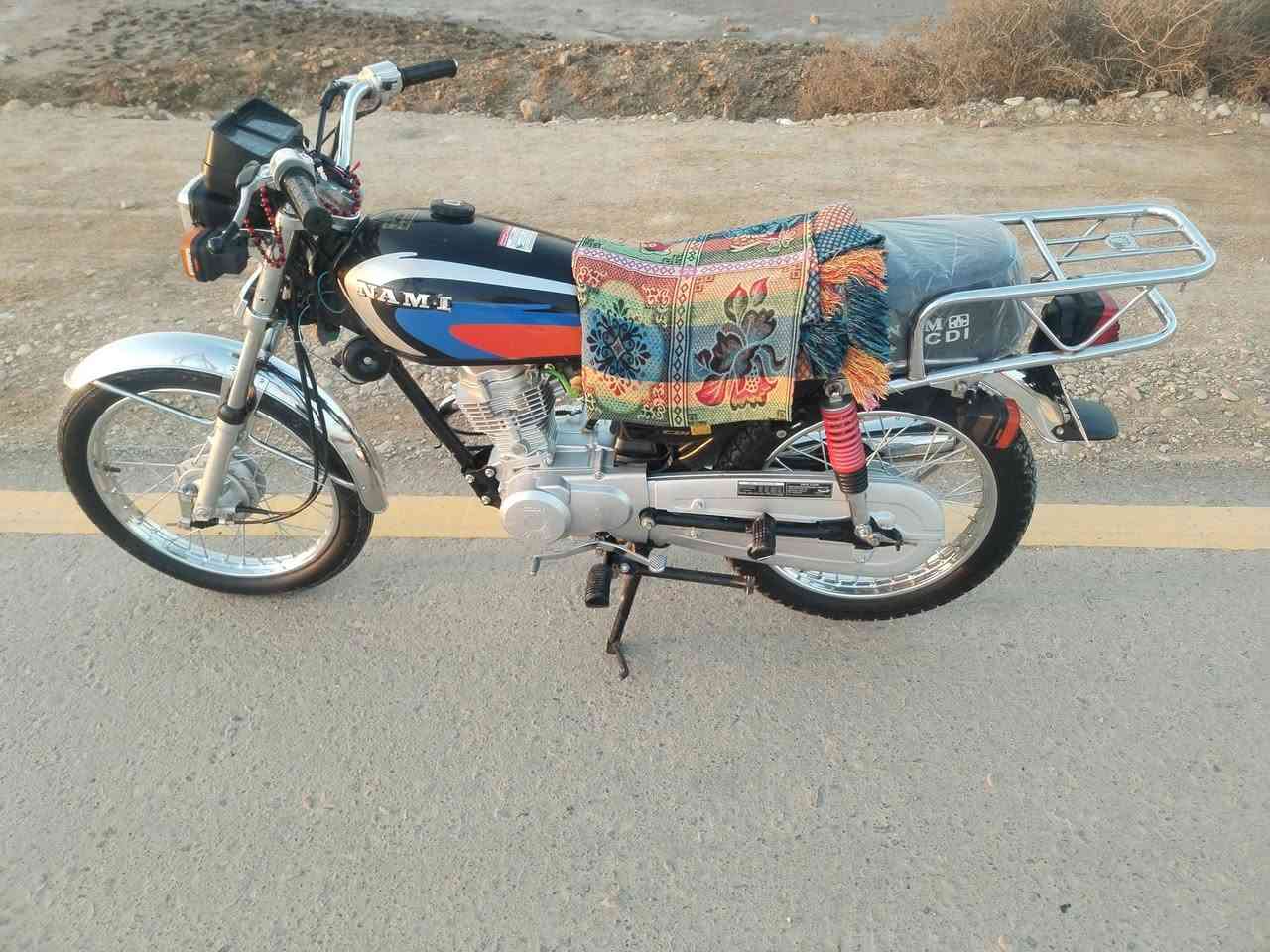 سلام عليكم دراجه البيع مديل 25 أوراق سكنر سكنر صارله اقل شهر من طالع من وكيل ب850 بيه مجال حك جيه الشراي الاستفسار *********** واسط قضاء الحي
