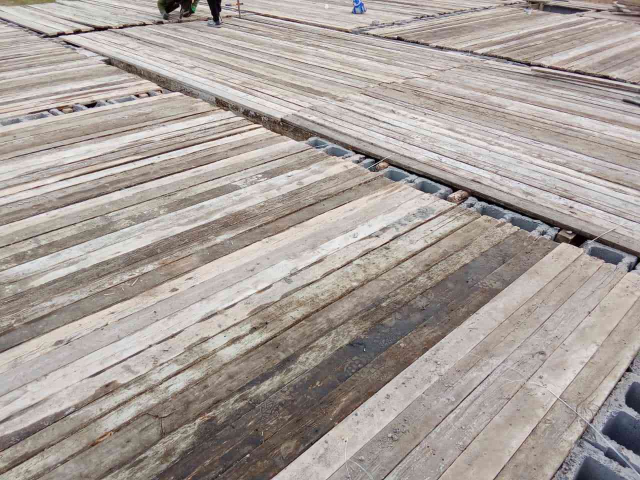 النجار ابو رسل 
نجارة وتسليح وصب

مقاولات عامة بناء و ترميم

ديكورات داخلية وخارجية

*********** ابورسل.  وات ساب 

***********ابو رسل وات ساب
