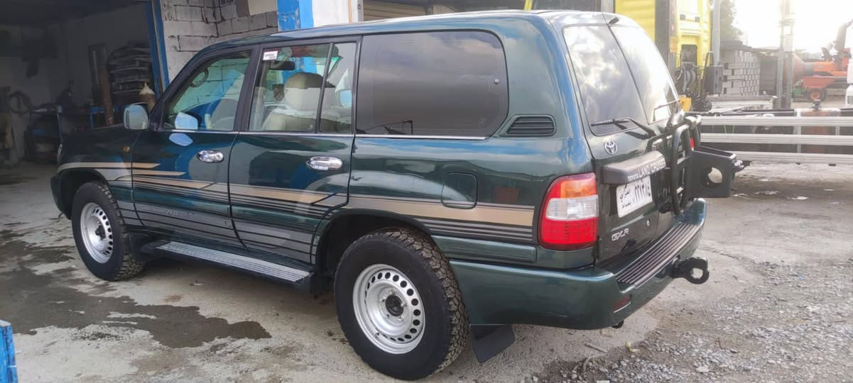 ماشاڵڵە مۆنیکا بۆفرۆشتن 2002ئاڕم پلاسیتیک سلێمانیە بەشەرتی غرامەو ئەوەلیات ئاڕمەکەی زۆر پاکە کاڵیش نەبۆتەوە گوێشی نەبڕاوە  سەیارەکە لایەکی بۆیاخە بەسەقفەکەوە شانی سایەقی پێوەیتی وەرگەڕاو نیە شانی داداوە سێ ڕوبع ناوزەرد تەبریت مەرکەزیو سەلاجەیە دەبڵ سپێرە دەبڵ تەنکیە چوارتایەو ویلی لۆکم بۆبەستوە هیچی مەسرەفتیانیە بەشەرتی گێڕومەکینەو ئەکسلو شانسی ئەوەلیاتیش بەشەرت هەموشتم نوسیوە تکایە مشتەری نیت لەمۆنیکا نازانی تەلەفون مەکە سعری 95گڵاو معامەلەیە کەمی تیایە لەتەکیە دانیشم ***********اسیا***********
