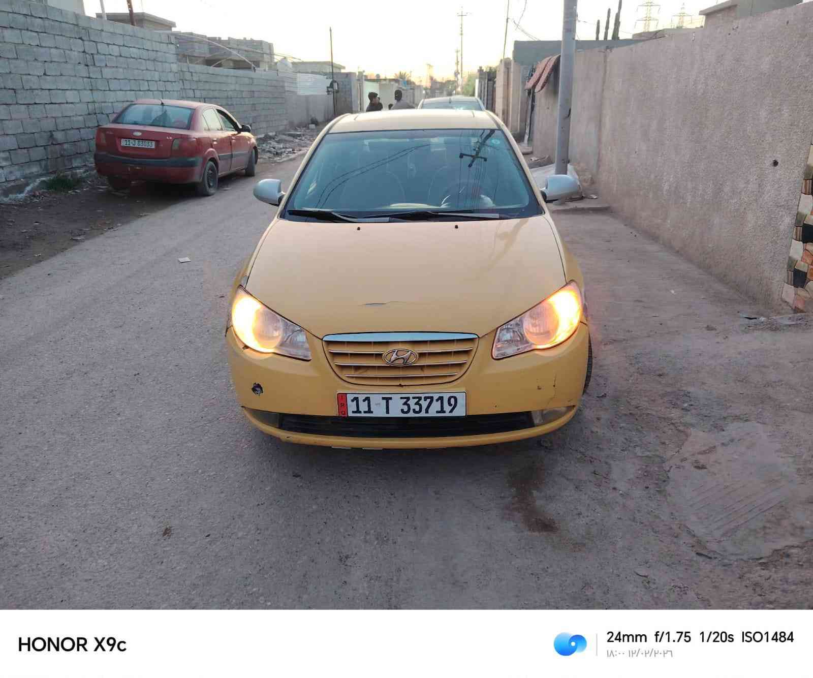 النتره 2007 فول تحكمات فتحه بل سقف باسمي سنويه2031 وهز جديده مصفره هيه وغرمات مكينه لا الخير ولاتنقيص وكير خير من الله صدر نضيف تخم تاير جديدحاثهه جاملغ مبدل بدون دواخل وجاملغ ثاني بدلنا هنا بل عراق وقديم مجود والباقي ليبل واحد سياره بدون اي دواخل وصبغه وحده  السعر 83/رقم ***********
