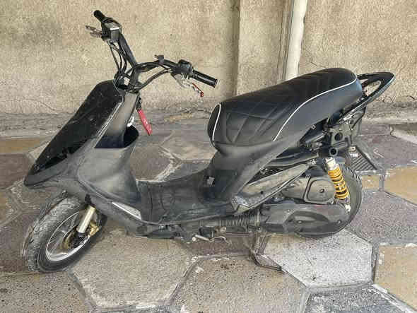 سلام أعليكم ماكس مال لعب دراجه بلاديه اتخبللللل شلعه او ناقصه بطل بس بيه تزويد مثل وا واضح كشن 4 ولفات 
بجم 4 
بيه تعلاكه اصليه قبغ عنابر اصلي يدات بيك سمارت اصليه بيه فراكه بريك قبغ جوزه صالنصه صجمه الدراجه كامله مكمله قفل جنطه قفل استيرن كله شغال كربأيات كله شغاله  
السعر 700 او بيه مجال بصيط ميعجبك المنشور اطلع كبل 
عنواني شهداء البياع *********** او مراوس عادي شعندك دزلي خاص
