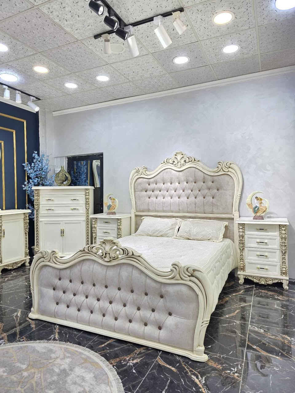 جاهز للحجز وفقط ب975 السماوا, المثنى


**إذا كنت صاحب هذا الإعلان وتريد حذفه لأي سبب، رجاءا أرسل رسالة إلى الدعم الفني**