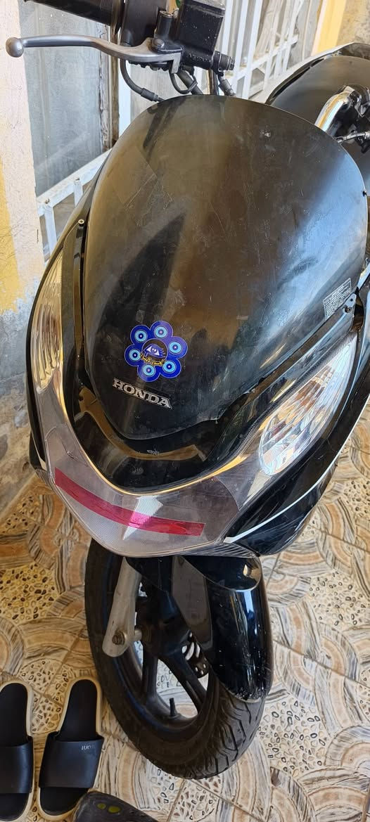 Pxc. 125جيل اول
سعر مليون دراجه مفتوحه
كوت /حي الجهاد
***********
