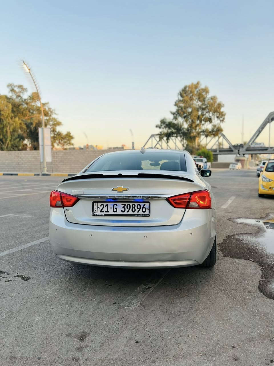 امبالا 2019 خليجي
السيارة LT
 ماشية 90 الف كيلو متر حقيقي 
مكينة 6 سلندر 3600 بلادي  
4 بصمات + بصمة تشغيل وتشغيل عن بعد  + شاشه جبيره + كامره دواره + كار بلي + تبريد قطعتين منفصل + كشنات جلد كهرباء + حساسات خلفية +شاشة قاصة  +هاند بريك بصمه + تحكمات ستيرن جهتين + كروس +ويل حجم ١٨  وباقي المواصفات المعروفه 
محرك وكير ممفتوحات السيارة على وضع الشركة كلشي بيه بلادي والسونار بلمنشور بيع او مراوس 
 ***********
