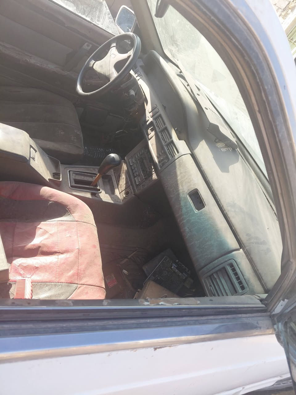 السلام عليكم بونتيشا رقم بابل   بيه عقل ضارب ابيع بس تحويل كير ومكينه بلادي   السعر (١٦) مكاني بابل المحاويل رقمي ***********
