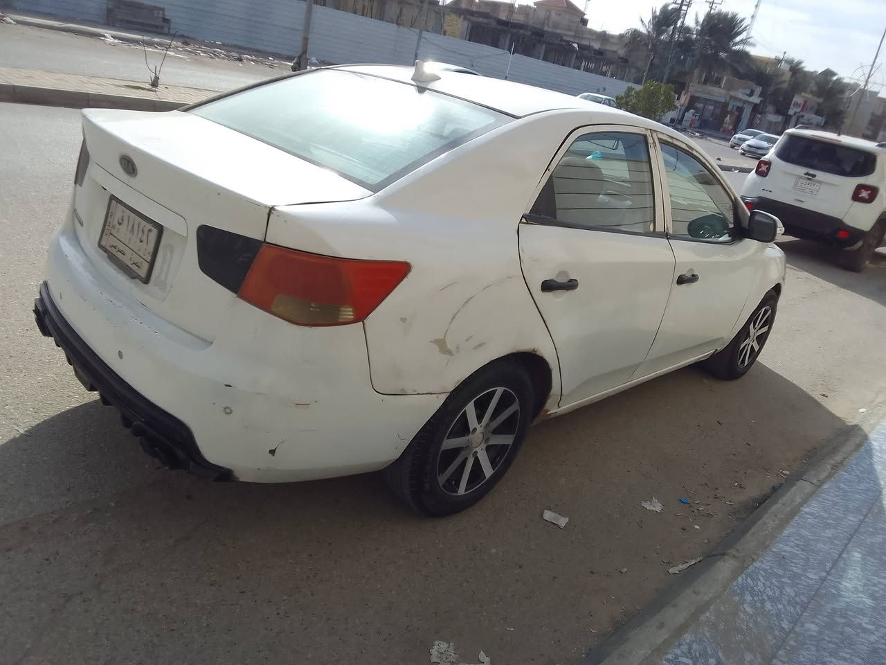 السلام عليكم.
كيه سيراتو 12 بسمي سنويتها ل29 اتعهدلك بأصولياتها محرك جديد حداديه تعبانه تبريد فقط كمبريسر مكانها ناصريه مركز.58

***********
