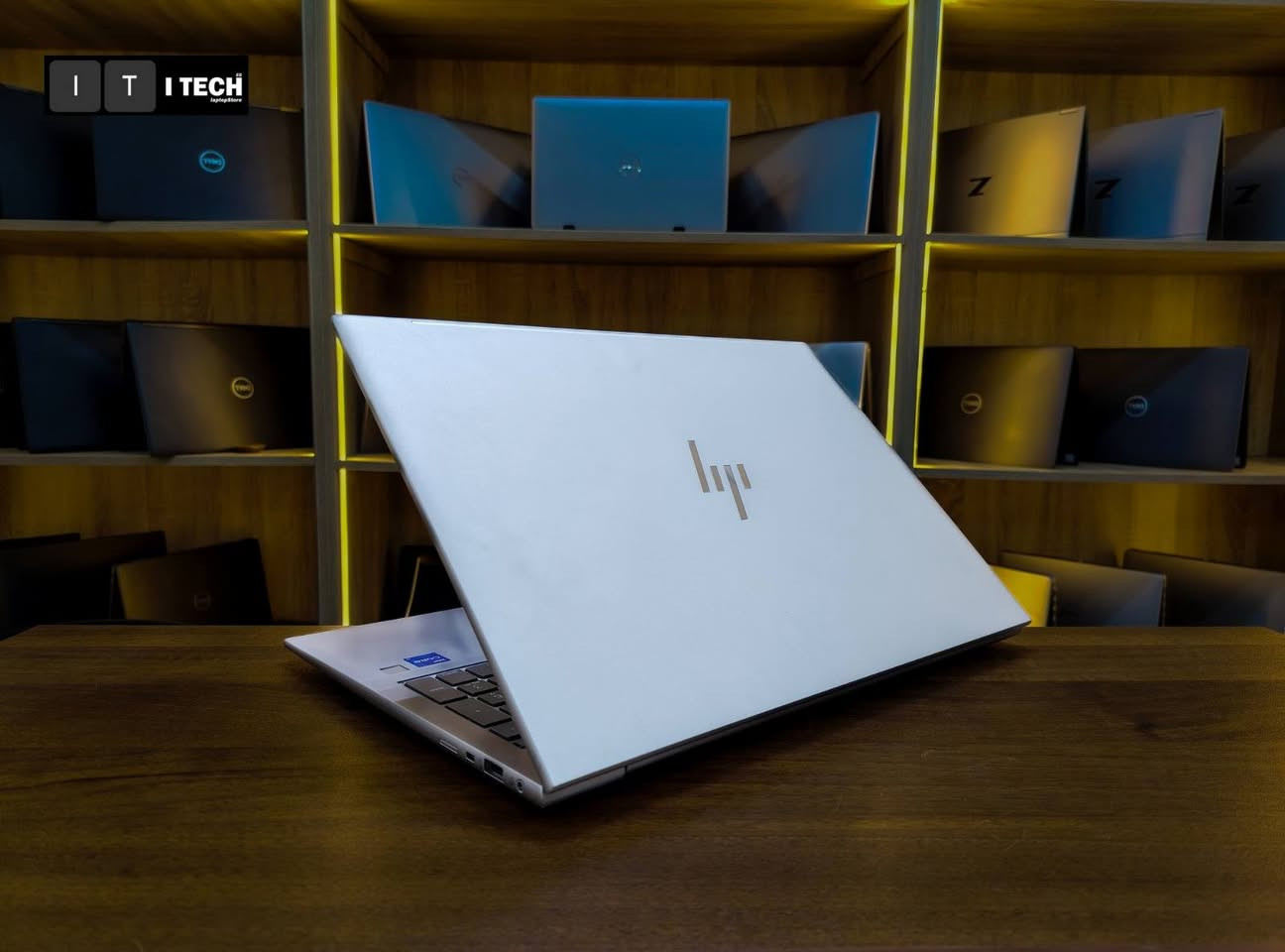 🔥 HP ZBOOK Firefly 16 G10 🔥
اختيار مثالي للشغل التقيل والاستخدام العملي 👨‍💻👩‍💻

💻المواصفات:

✅ الموديل: HP ZBOOK Firefly 16 G10

✅المعالج: Intel Core i7-1370P

✅الرام: 16GB DDR5

✅التخزين: 256GB SSD

✅كرت الشاشة: Intel Iris Plus Graphics

✅الشاشة: 16 بوصة

✔️ أداء قوي وسريع
✔️ مناسب للشغل، التصميم، والبرامج الثقيلة
✔️ شاشة كبيرة مريحة للعين
✔️ خامات وجودة ZBOOK المعروفة

💳 وكمان متوفر عندنا التقسيط بأكتر من طريقة! تقدر تقسط من خلال: 
✅ ڤاليو - أمان ـ سهولة ـ حالا ـ خزنة ـ فرصة -TRU - Seven - Contact
_________________________________________
📞 للطلب والاستفسار تواصل موبايل او واتساب على الرقم ☎️ 01095023633 ☎️
لمعرفة الموديلات المتاحة بالاسعار تواصل علي لينك الواتساب هنبعتلك كافة التفاصيل 👇 https://wa.me/201095023633 ✅


**إذا كنت صاحب هذا الإعلان وتريد حذفه لأي سبب، رجاءا أرسل رسالة إلى الدعم الفني**