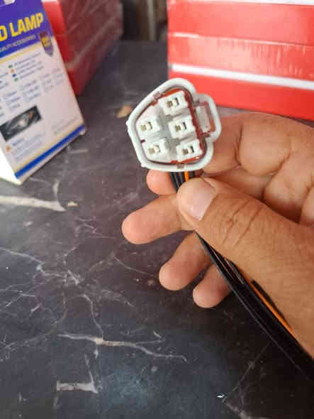 الأهرام لتجاره كهربائيات السياره جمله ومفرد العنوان الموصل صناعه البيع المباشر للتواصل واتساب ***********
