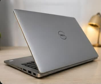 .جديد جداً
* معالج Intel Core i7-10610U (جيل عاشر)
* رام 8GB DDR4
* SSD 256GB NVMe
كيبورد ضوئي 
* كرت شاشة Intel UHD Graphics
* شاشة 14 إنش FHD
* نظام Windows 11
***********
