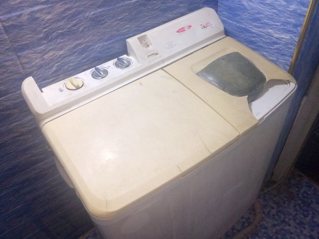 السلام عليكم غسالة حجم وسط للبيع شغالة ع الفحص غسل وتجفيف قفلها 30مكاني بغداد مدينه الصدر حي طارق


**إذا كنت صاحب هذا الإعلان وتريد حذفه لأي سبب، رجاءا أرسل رسالة إلى الدعم الفني**