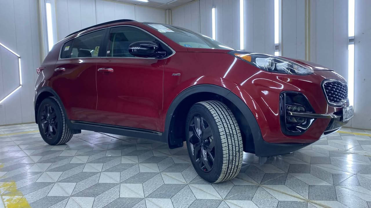 اللهم صل ع محمد وال محمد
سبورتج Ex فول مواصفات للاخير
سياره باسمنه 
ماطالعين بيه اجتي من امريكا 34 الف كيلو وحاليا 35 الف وعداد كدامك
تجي بصمه
بانورما
كشنات كهرباء
كشنات جلد تدفئه
ستيرن ترفئه
شاشه 
تبريد قطعتين
جنطه كهربائيه 
اوتو هول
سايد بريك بصمه
ويل كب اصل اسود
حادثه فقط دعاميه وبارد بالجاملغ خلفي
واتساب ***********
اتصال ***********
