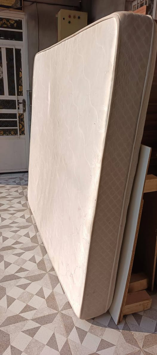 #غراض_اخو_الجديد

كنتور 2 باب
كنتور 3 باب 
ميز تواليت
سرير نفر
دوشك نفرين سبرنك 
 
الاستفسار خاص او الاتصال 
*********** واتساب 
***********

#ملاحضة 

للانظمام لمجموعه الواتساب 👇👇

https://whatsapp.com/channel/0029VaCzlEbDJ6H1gPNIRj0f
